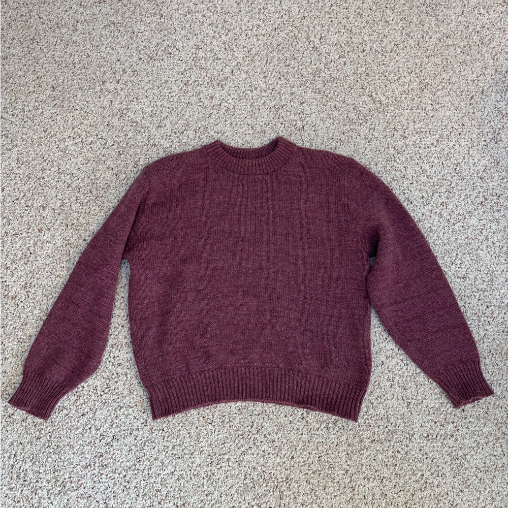 Hand knit medium wool sweater: vintage made in Maine